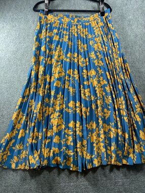 Skies Are Blue Blue and Yellow Floral Pleated Midi Skirt